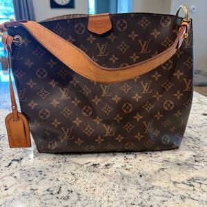 Authentic Louis Vuitton Graceful PM